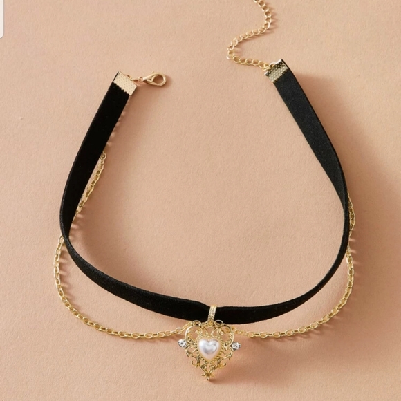 *Andrea* Retro Choker - Picture 4 of 4